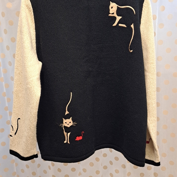 TanJay Black and Cream Cat Embroidered Jean Jacket Vintage - Picture 3 of 7